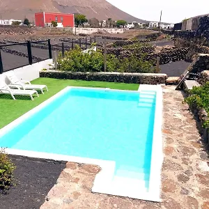 finca-emblematica-n5-tinache.in-canary-islands.com/